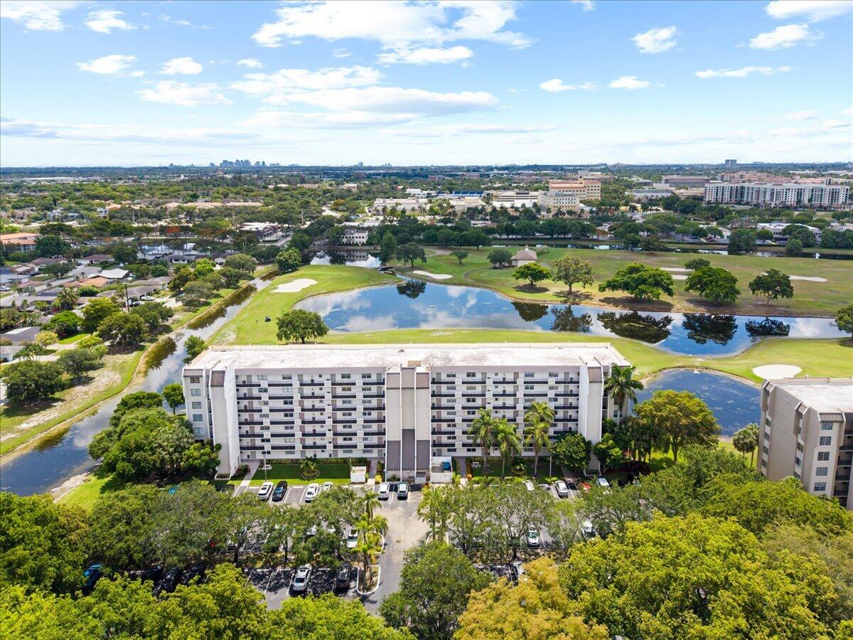 ROLLING HILLS GOLF AND TENNIS - Residential Lease