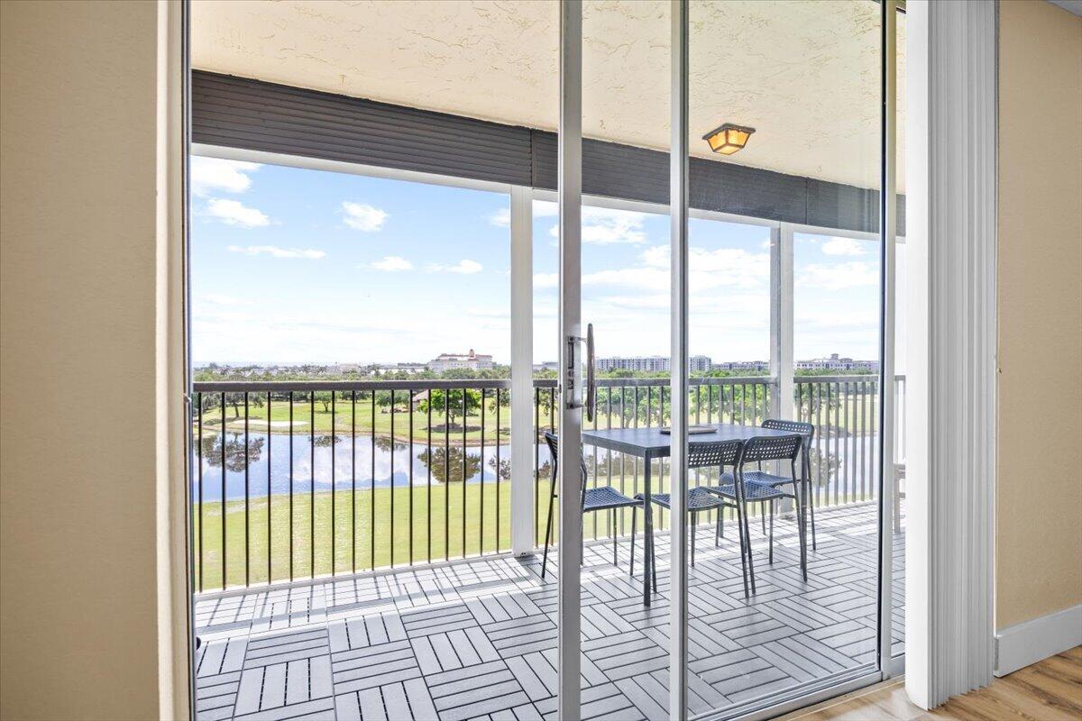 ROLLING HILLS GOLF AND TENNIS - Residential Lease