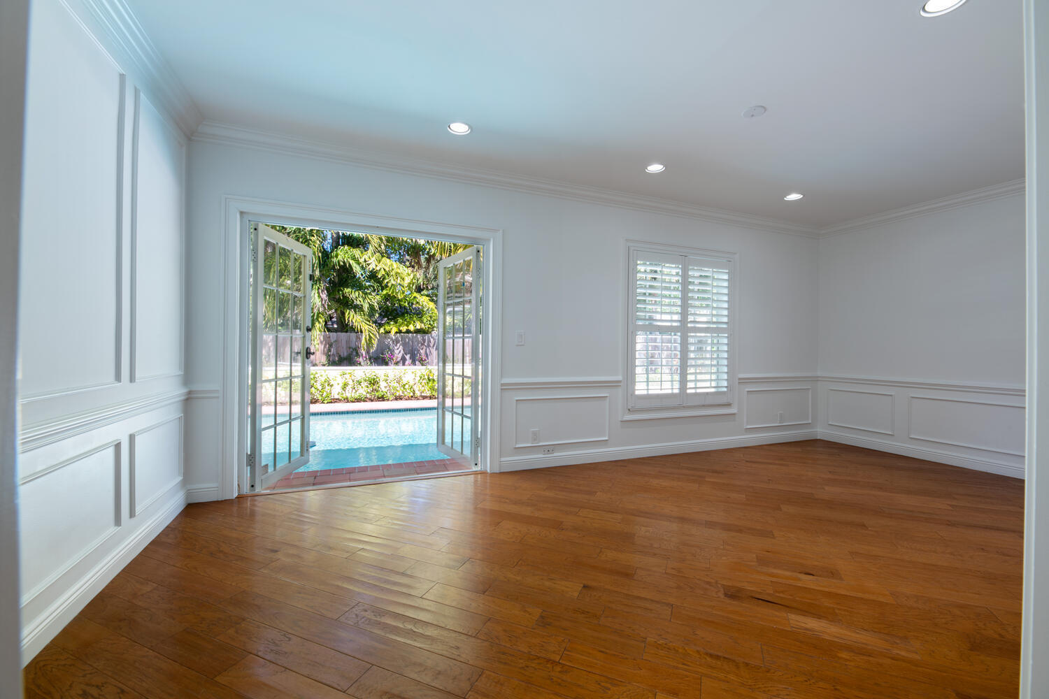 EL ENCANTO - Residential