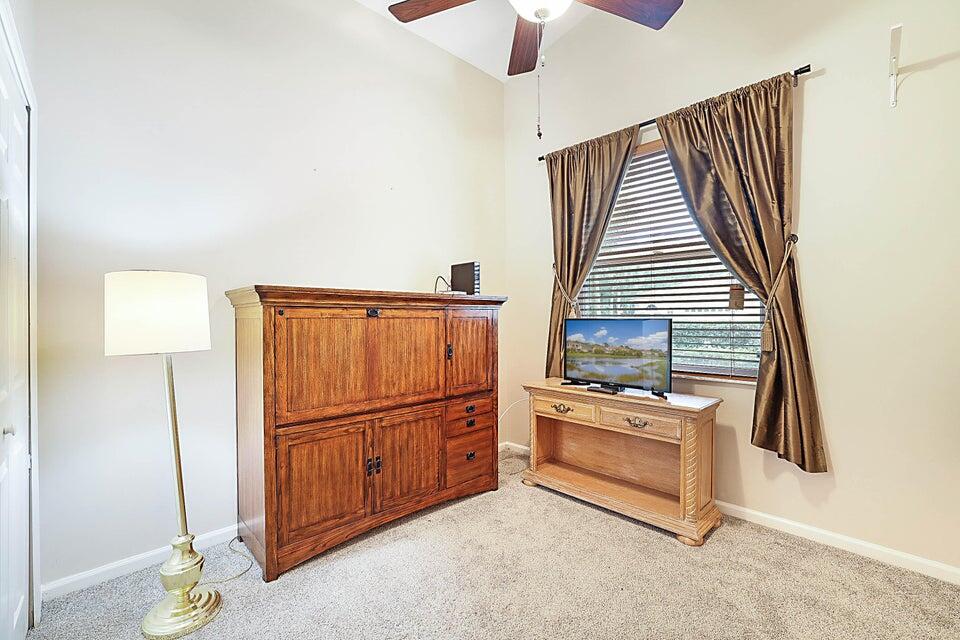 CASTLE PINES - Residential