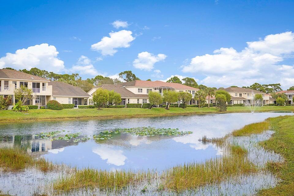 CASTLE PINES - Residential