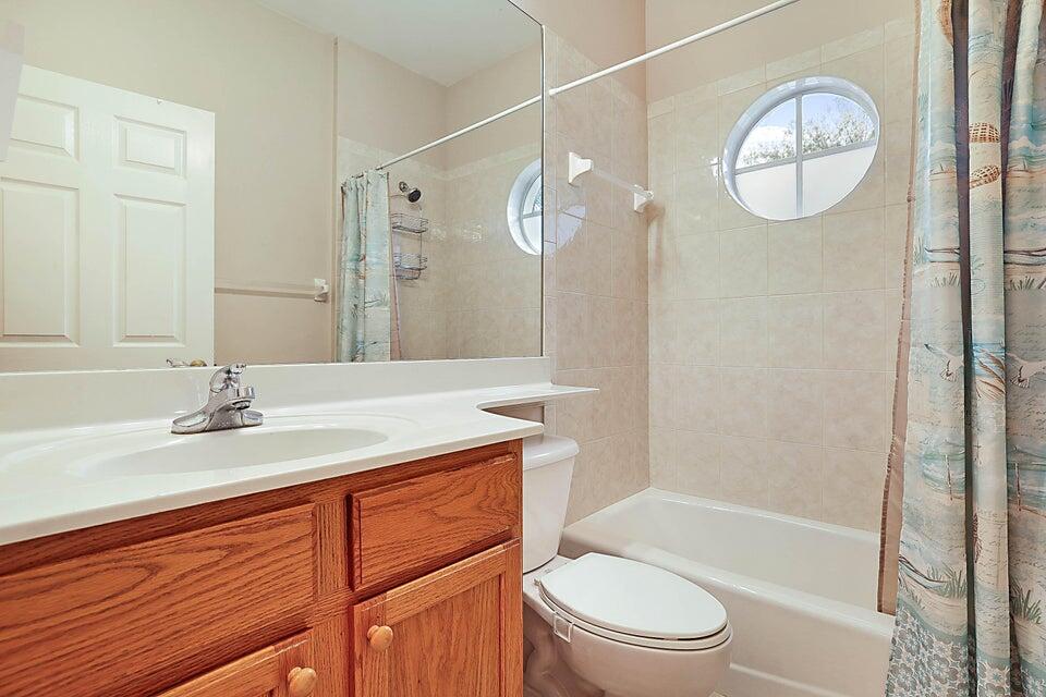CASTLE PINES - Residential