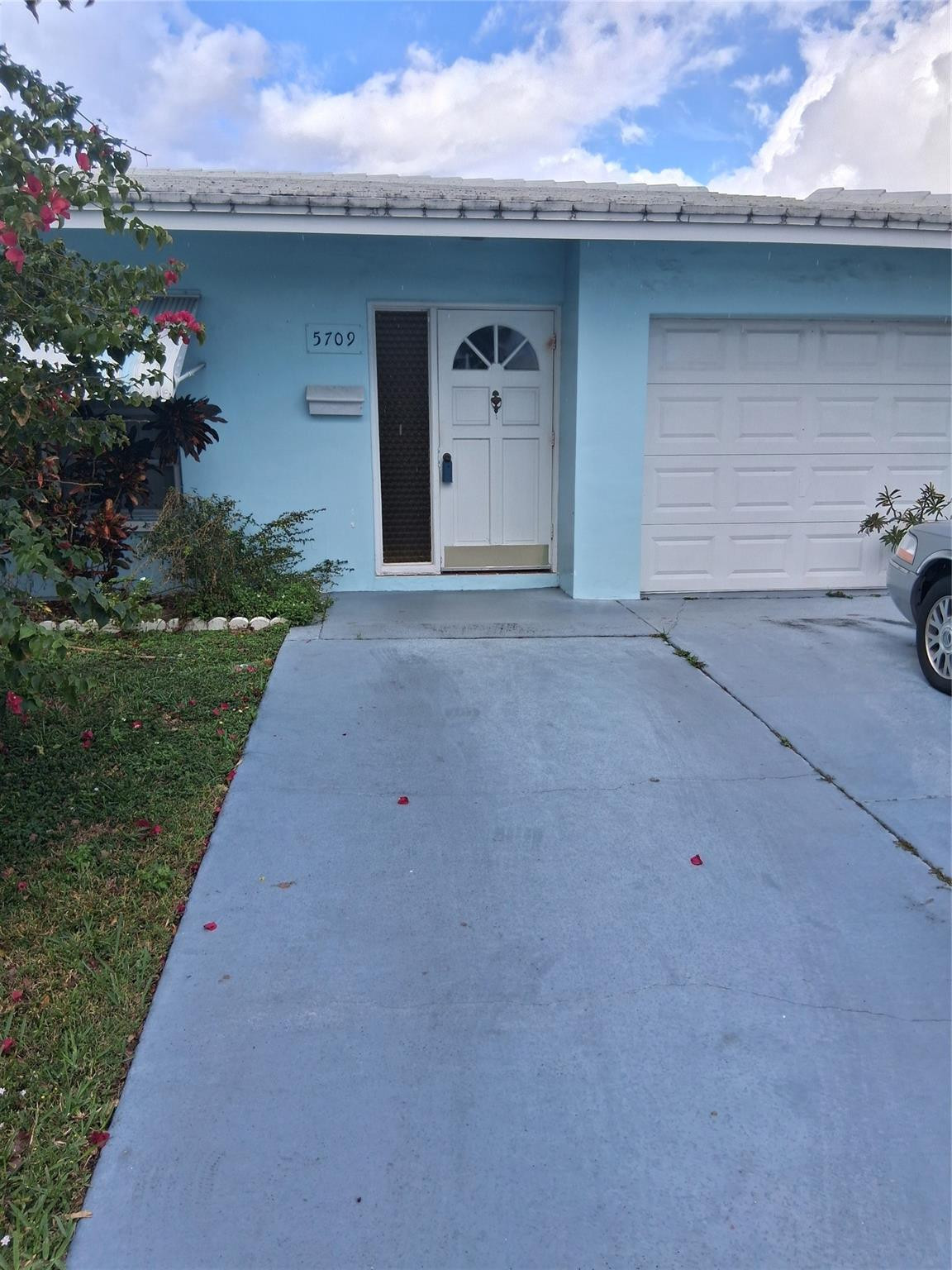 MAINLANDS OF TAMARAC LAKES - Residential