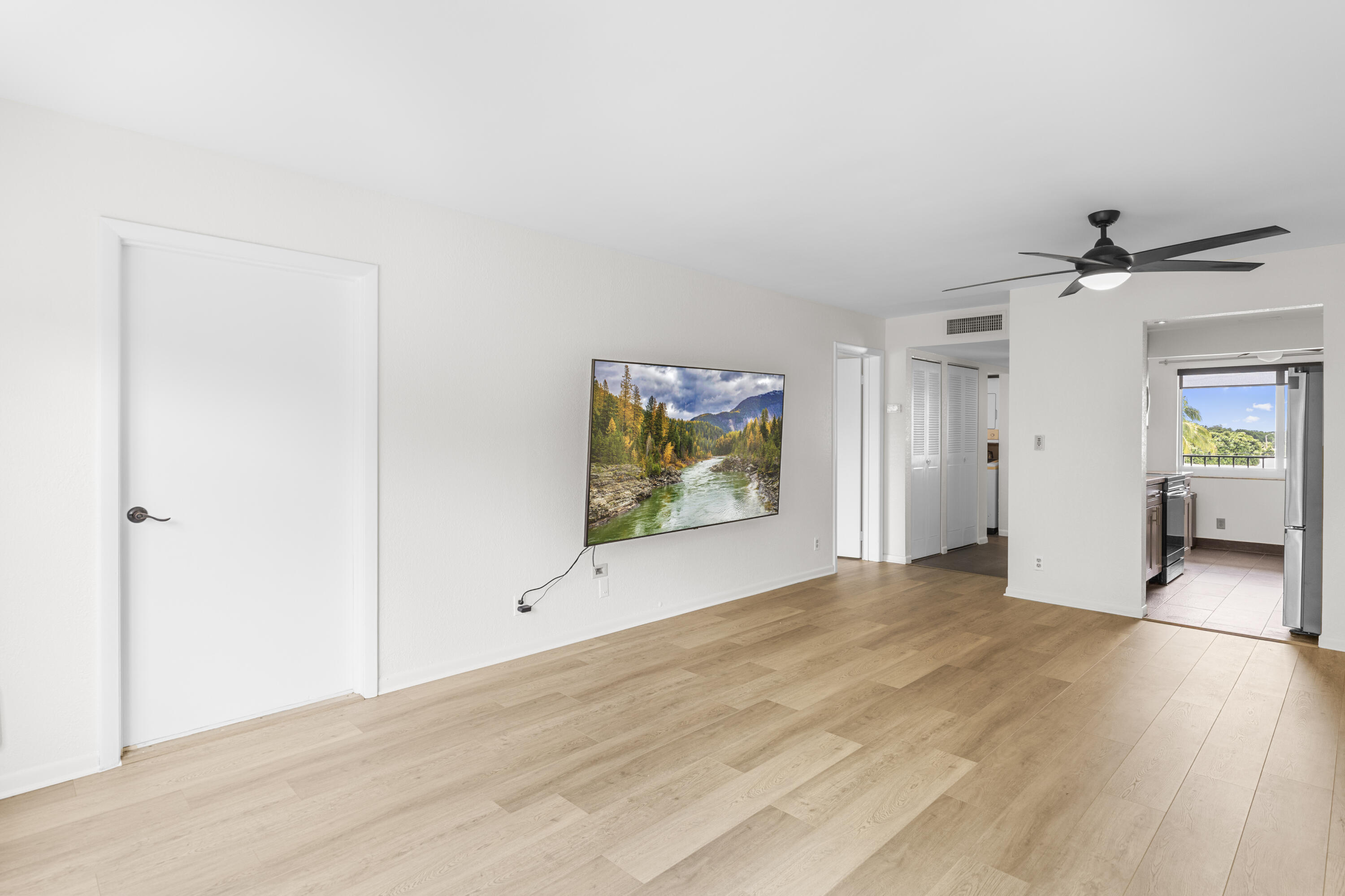 FAIRWAYS OF TAMARAC CONDOMINIUM - Residential