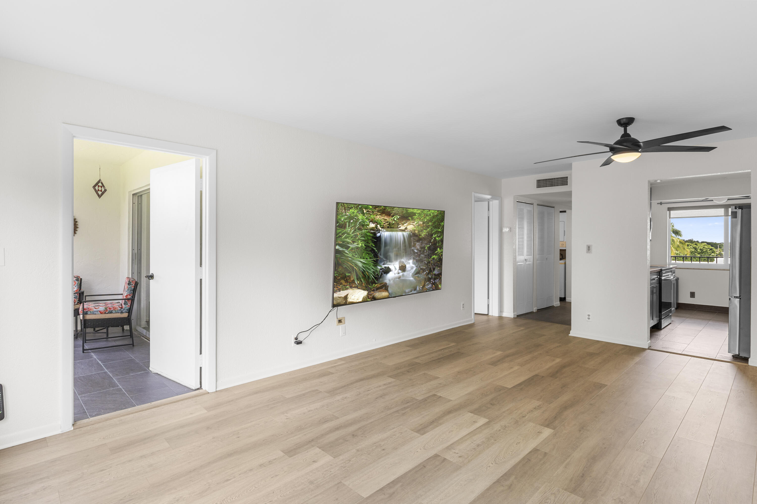 FAIRWAYS OF TAMARAC CONDOMINIUM - Residential