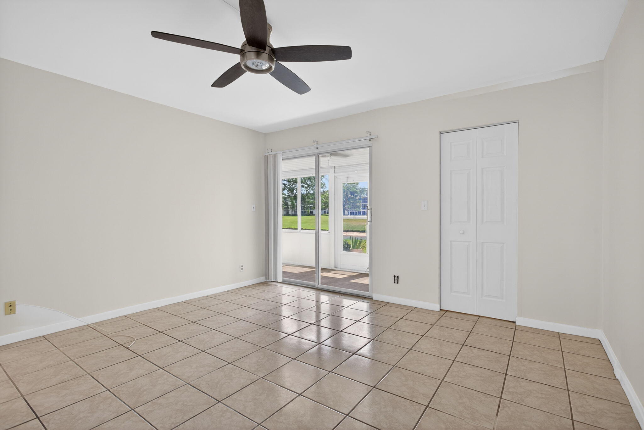PORTOFINO VILLAGE 2-E CONDO - Residential