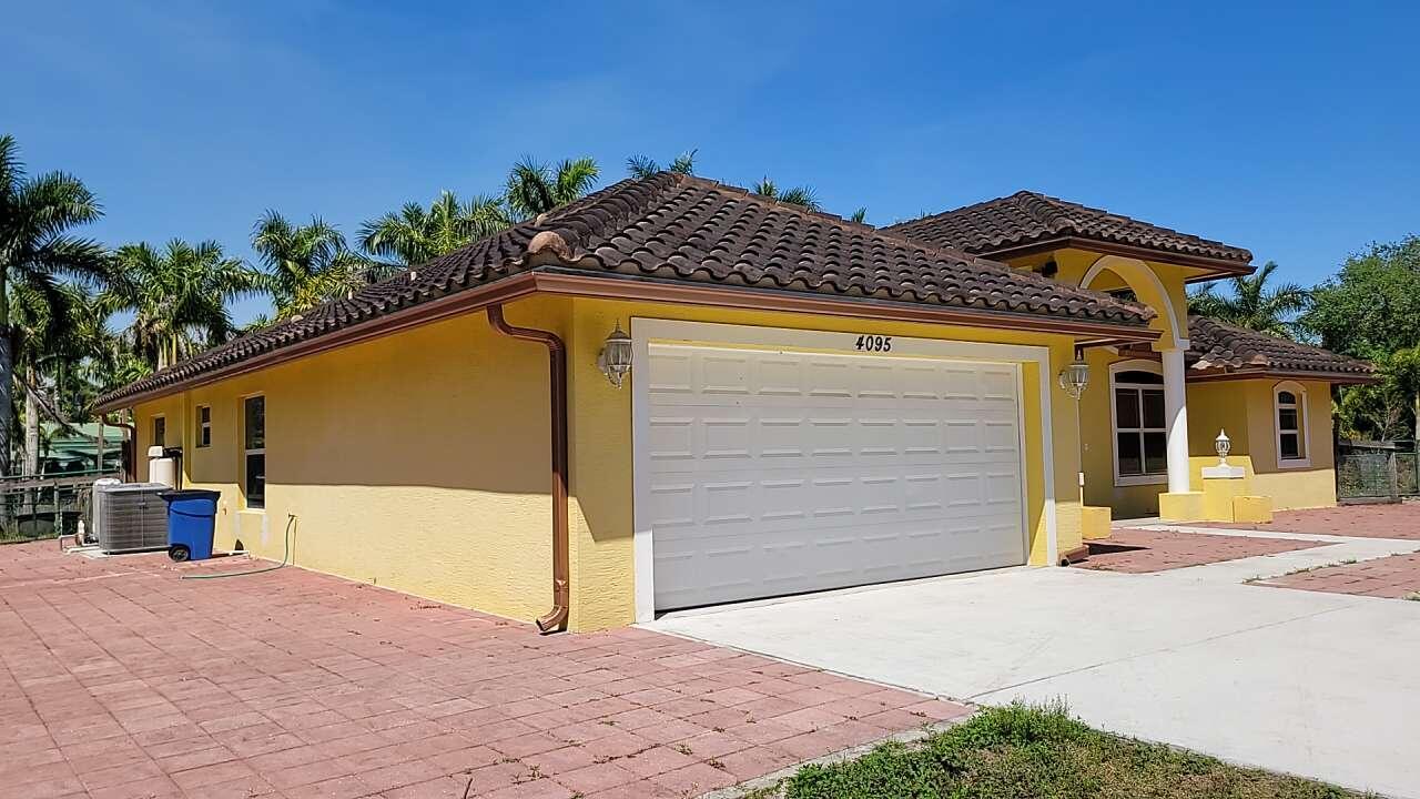 Loxahatchee - Residential
