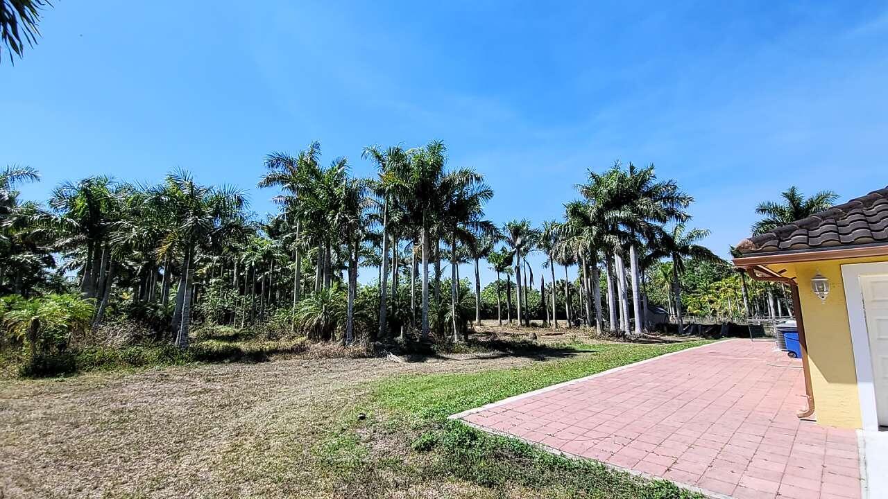 Loxahatchee - Residential