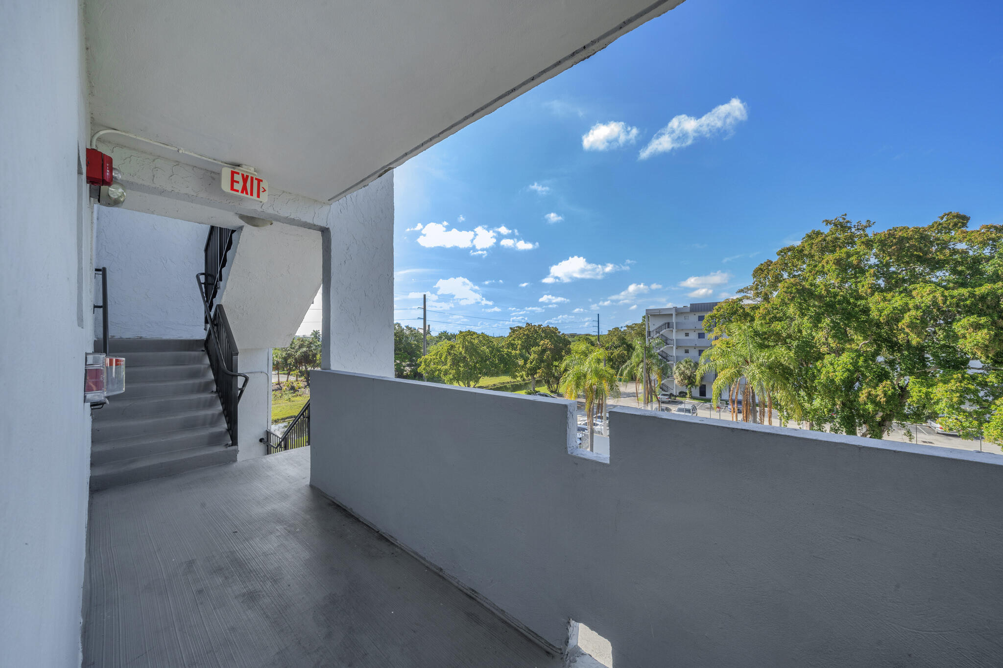 VILLAGE SQUARE CONDO - Residential