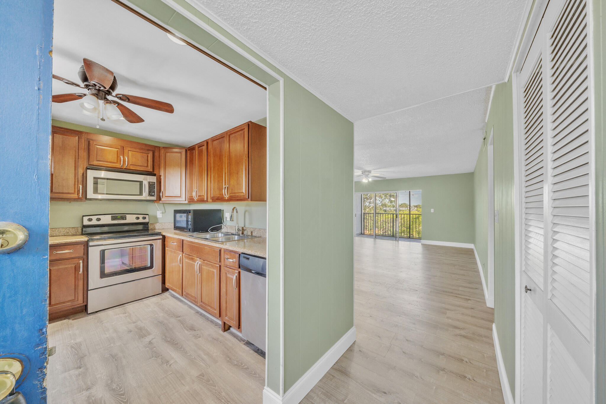 VILLAGE SQUARE CONDO - Residential