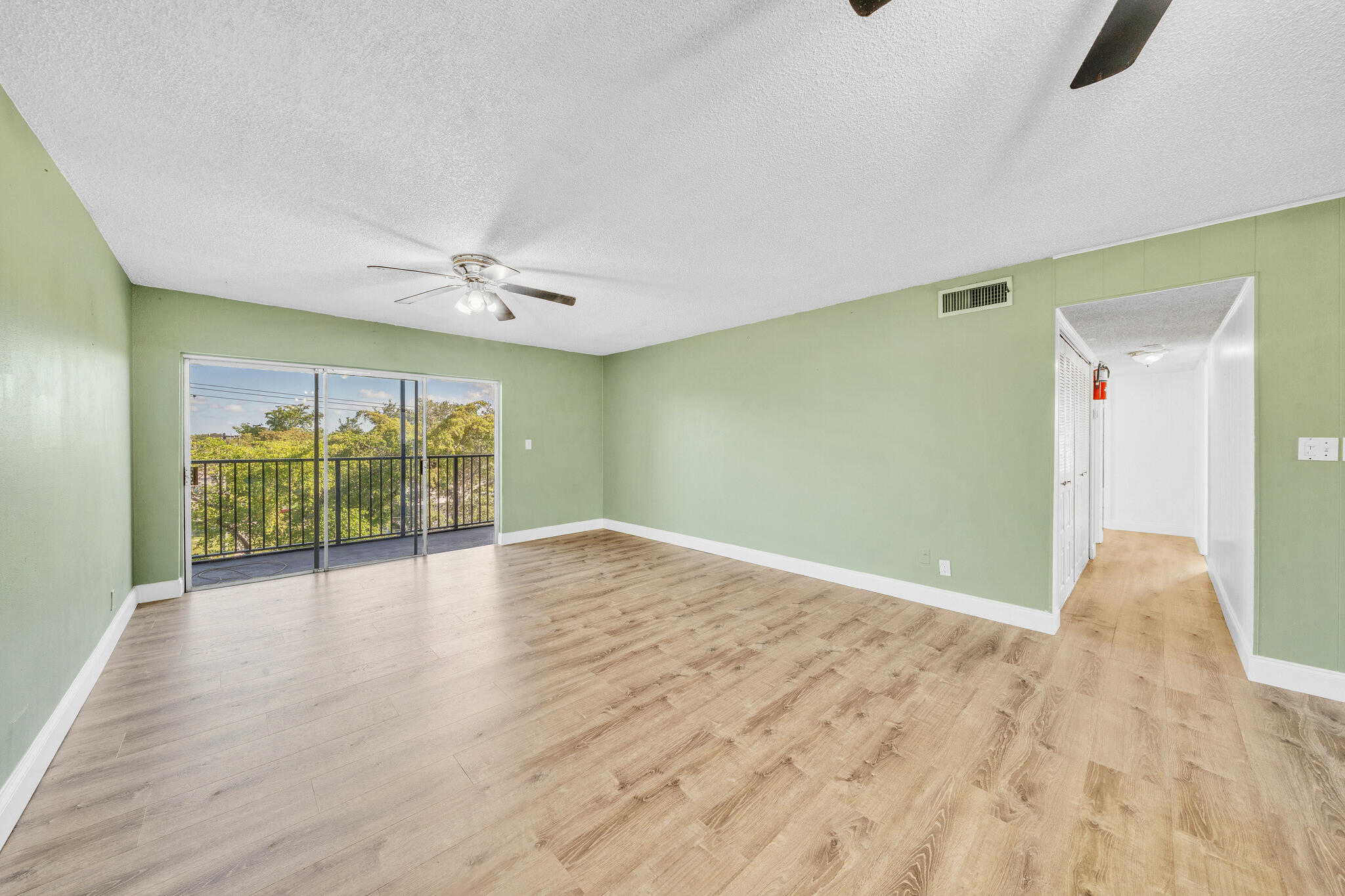 VILLAGE SQUARE CONDO - Residential
