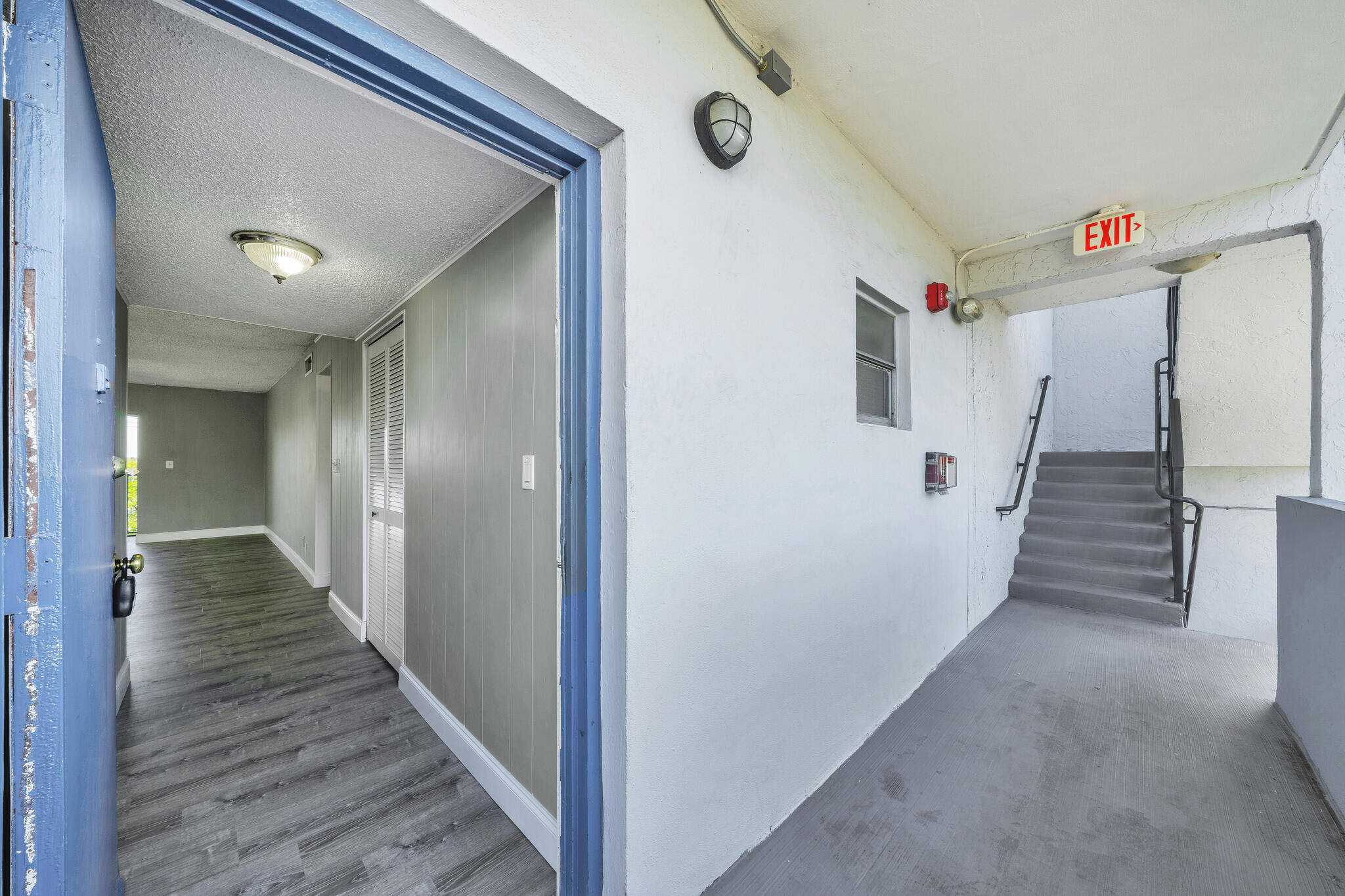 VILLAGE SQUARE CONDO - Residential
