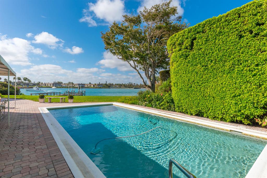 JUPITER INLET COLONY - Land