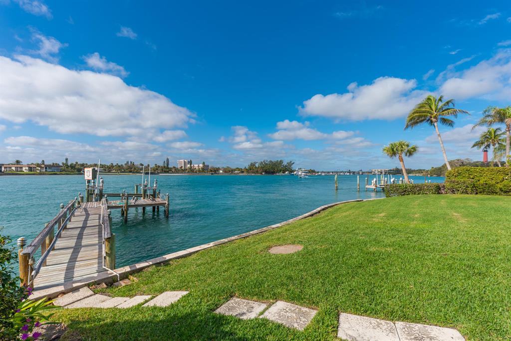 JUPITER INLET COLONY - Land