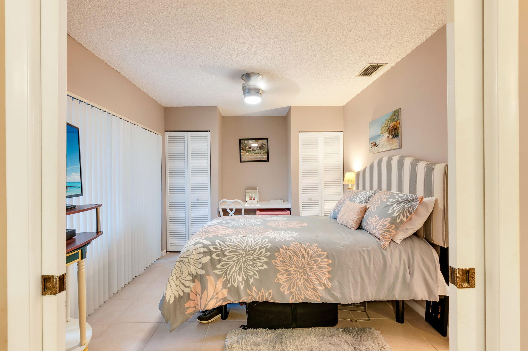 PALM GREENS AT VILLA DEL RAY CONDO II - Residential