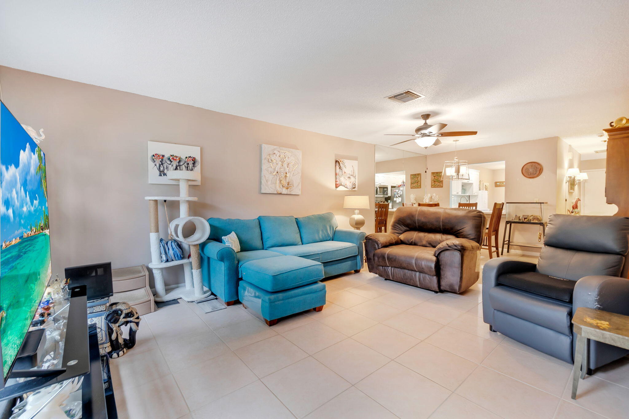 PALM GREENS AT VILLA DEL RAY CONDO II - Residential