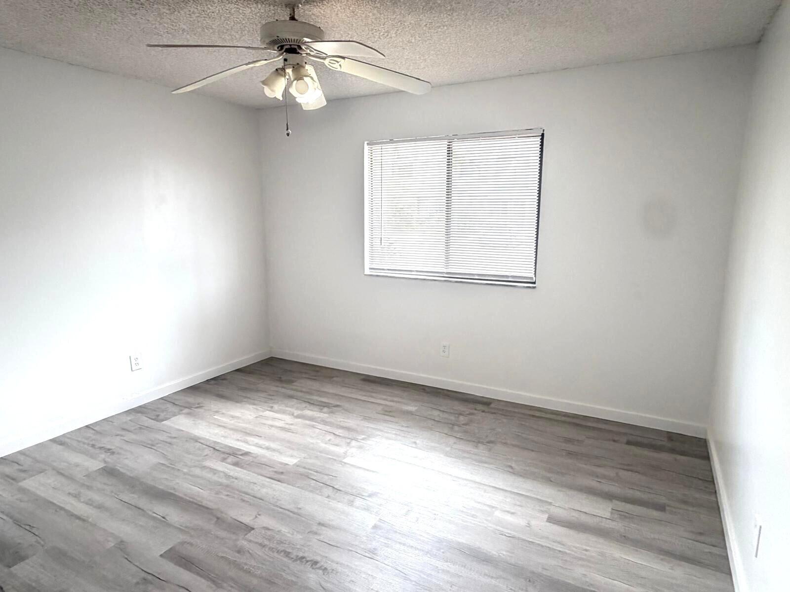 CANALAKE - Residential Lease