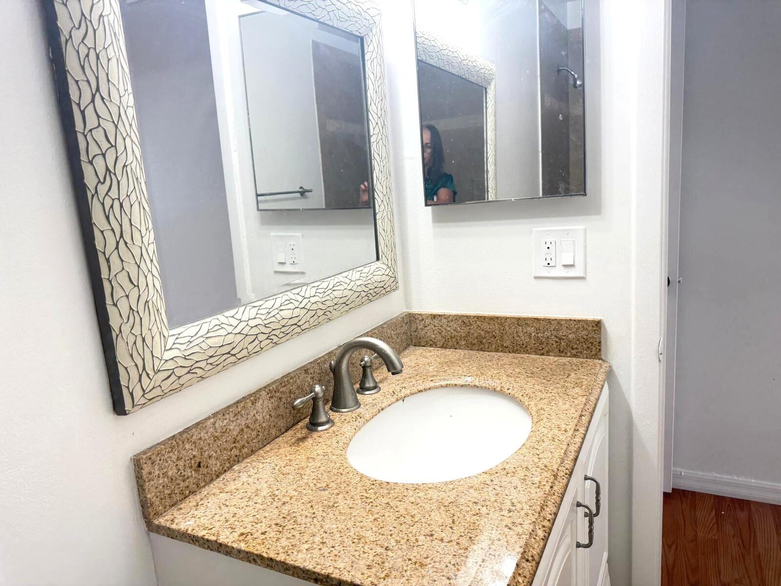 CANALAKE - Residential Lease