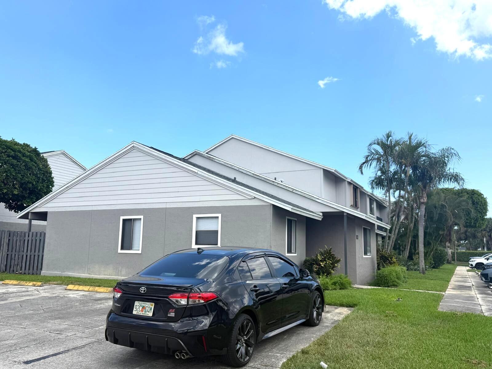 CANALAKE - Residential Lease