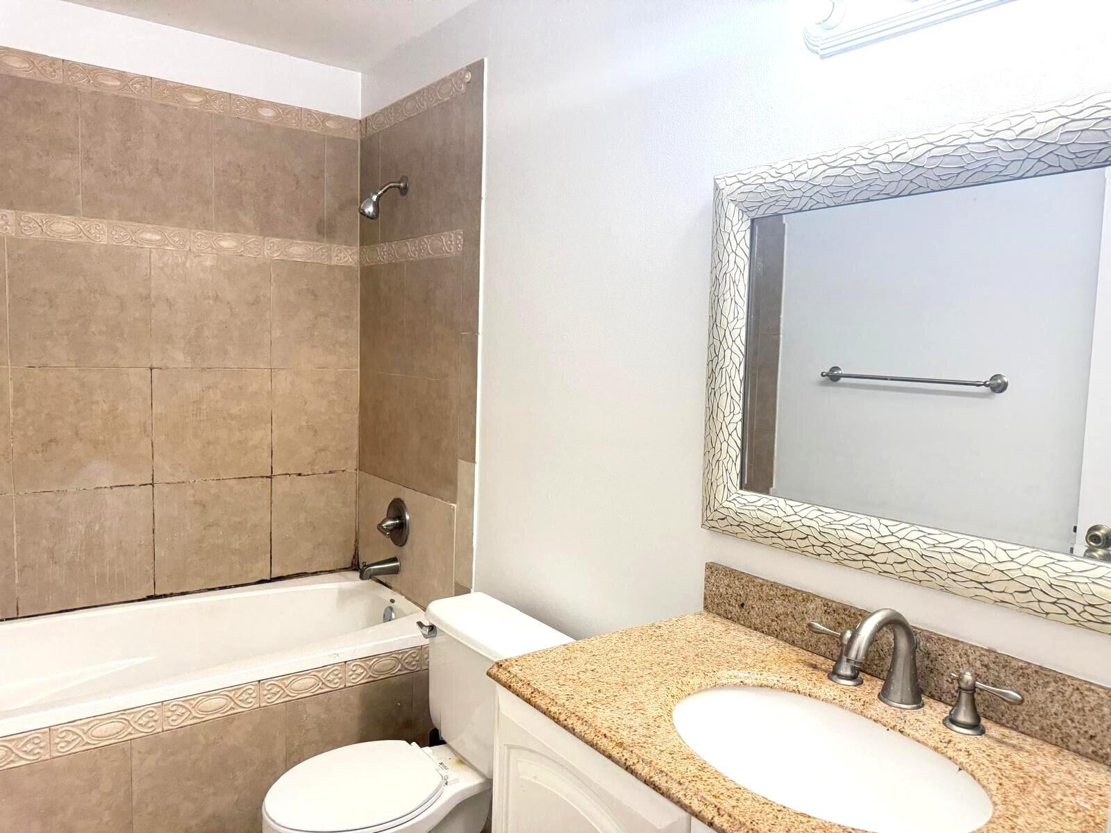 CANALAKE - Residential Lease