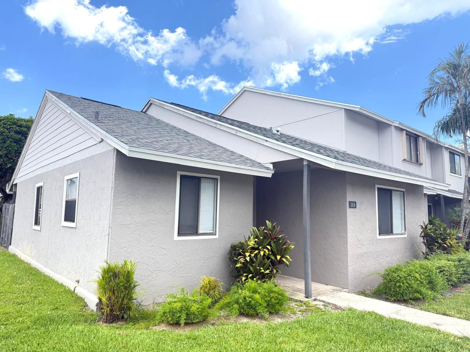 CANALAKE - Residential Lease