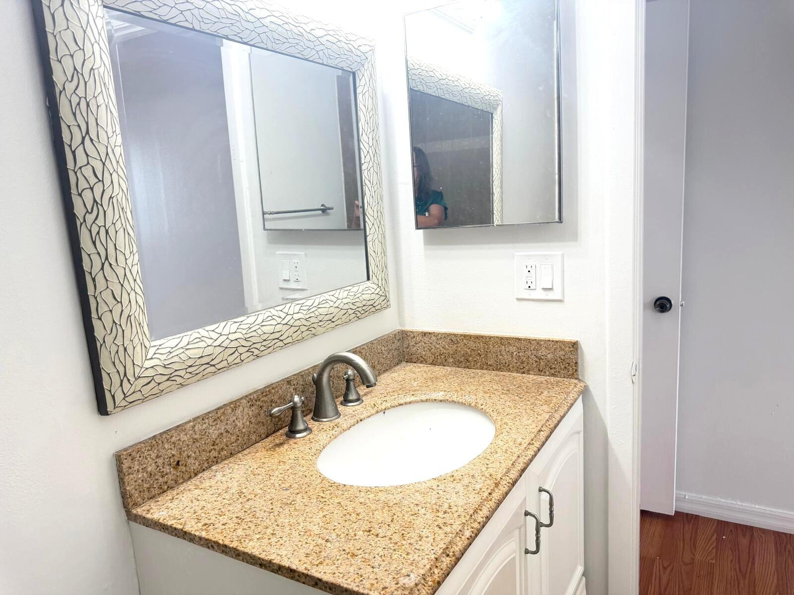 CANALAKE - Residential Lease