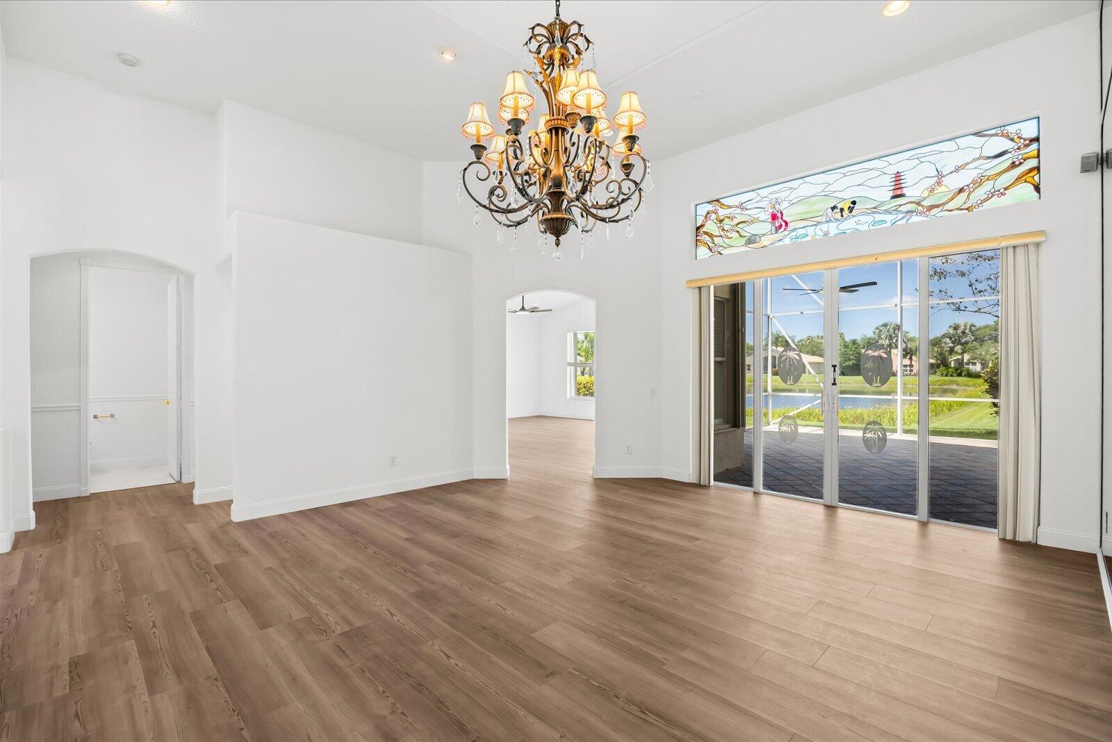 VALENCIA SHORES 1 - Residential