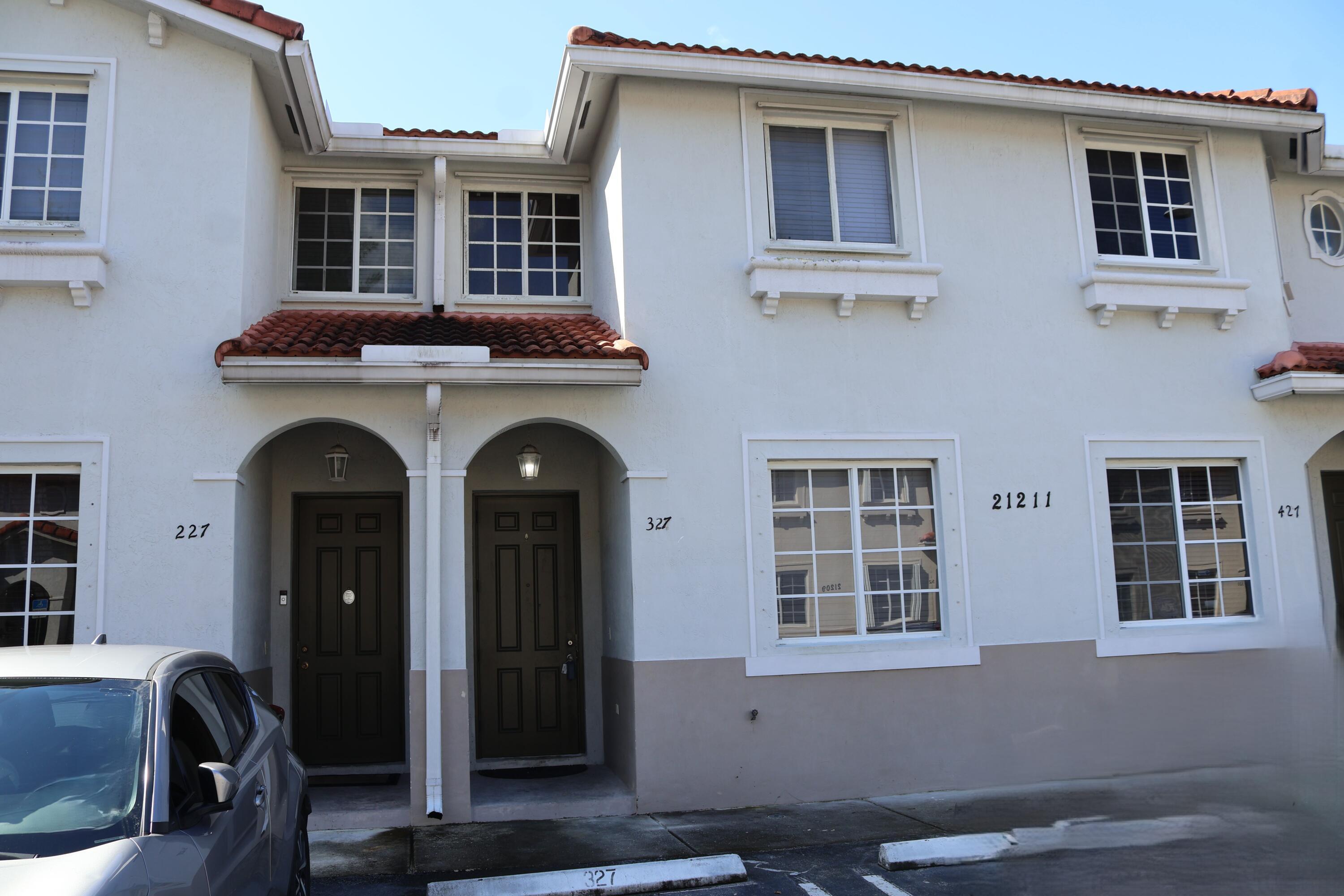 Beautiful 3-bedroom, 2.5-bath townhome located in a gated community. All bedrooms are conveniently situated upstairs and feature carpeting. Residents can enjoy excellent community amenities, including a swimming pool and playground, along with the added peace of mind of a well-maintained, secure neighborhood. Conveniently located near major highways for an easy commute.