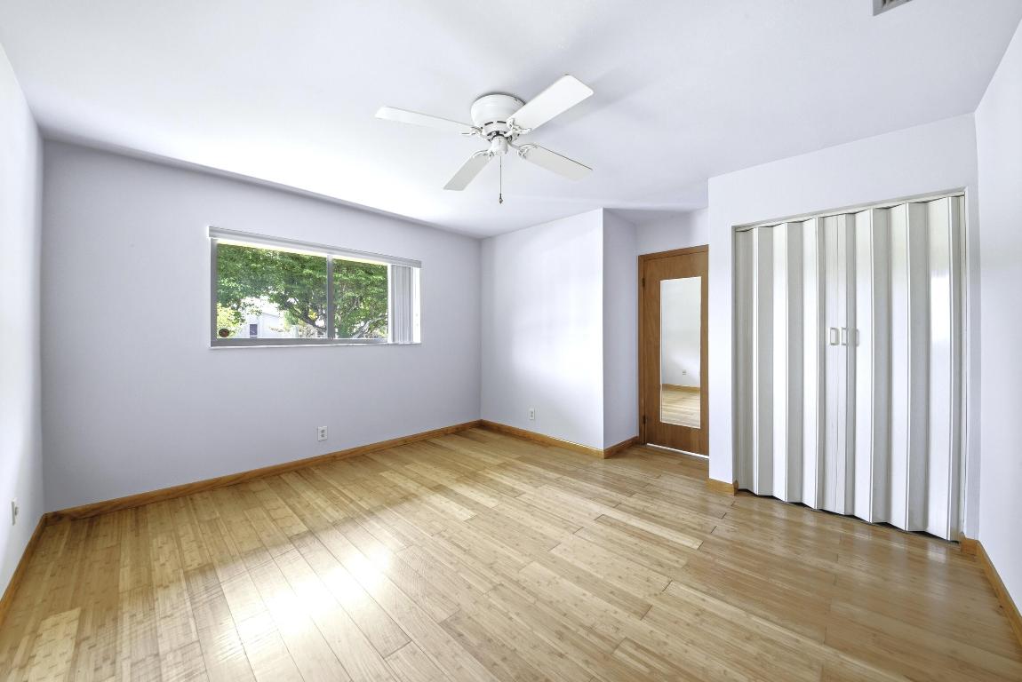 HOLLYWOOD CENTER - Residential