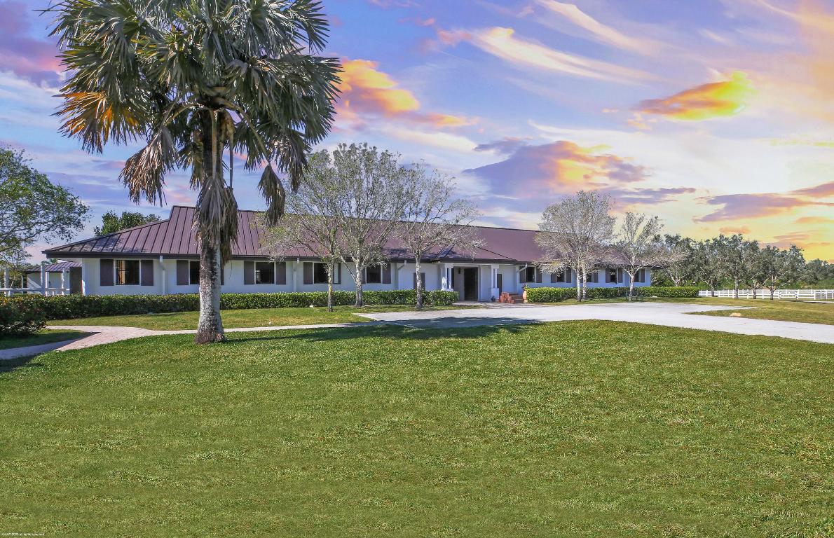 WHITE FENCES EQUESTRIAN ESTATES - Residential