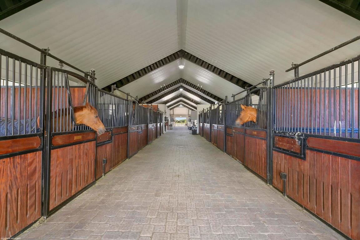WHITE FENCES EQUESTRIAN ESTATES - Residential