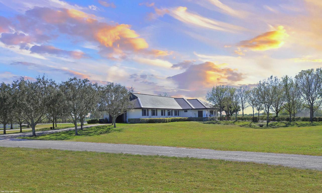 WHITE FENCES EQUESTRIAN ESTATES - Residential