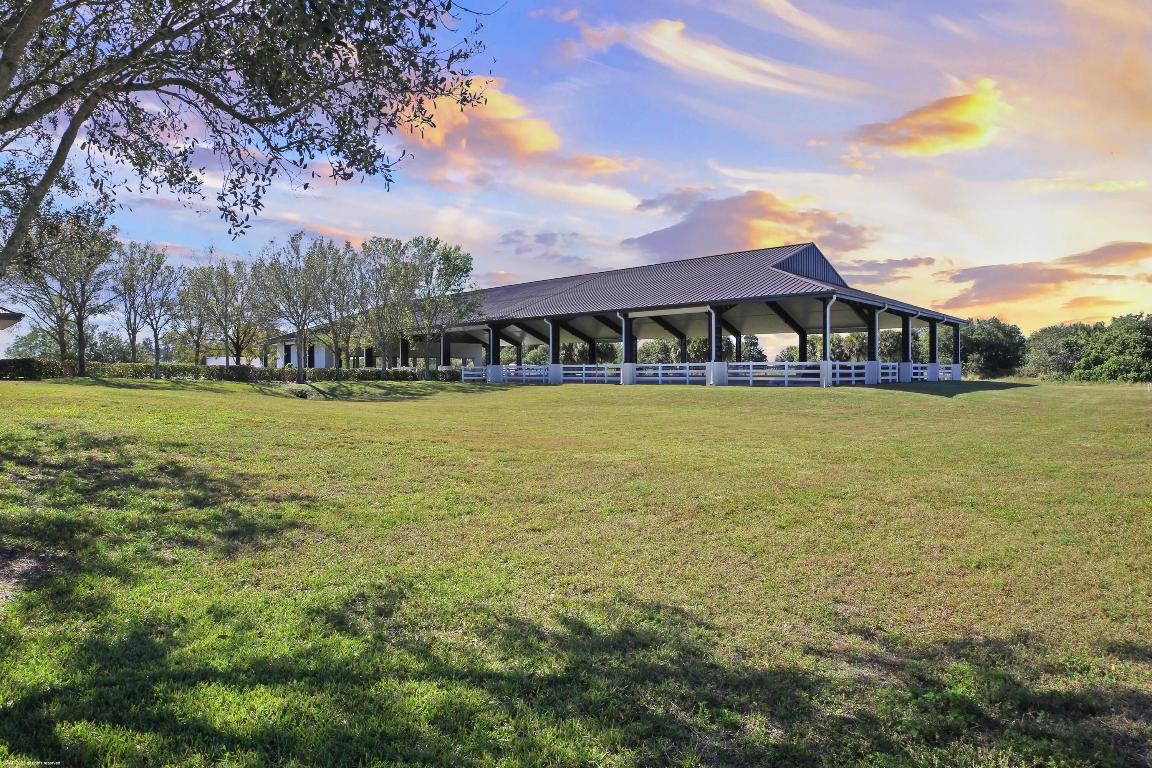 WHITE FENCES EQUESTRIAN ESTATES - Residential