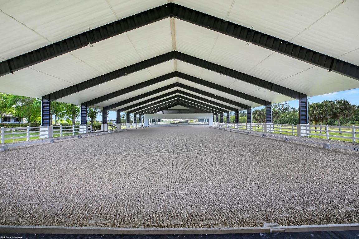 WHITE FENCES EQUESTRIAN ESTATES - Residential