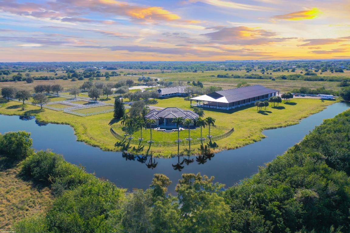 WHITE FENCES EQUESTRIAN ESTATES - Residential