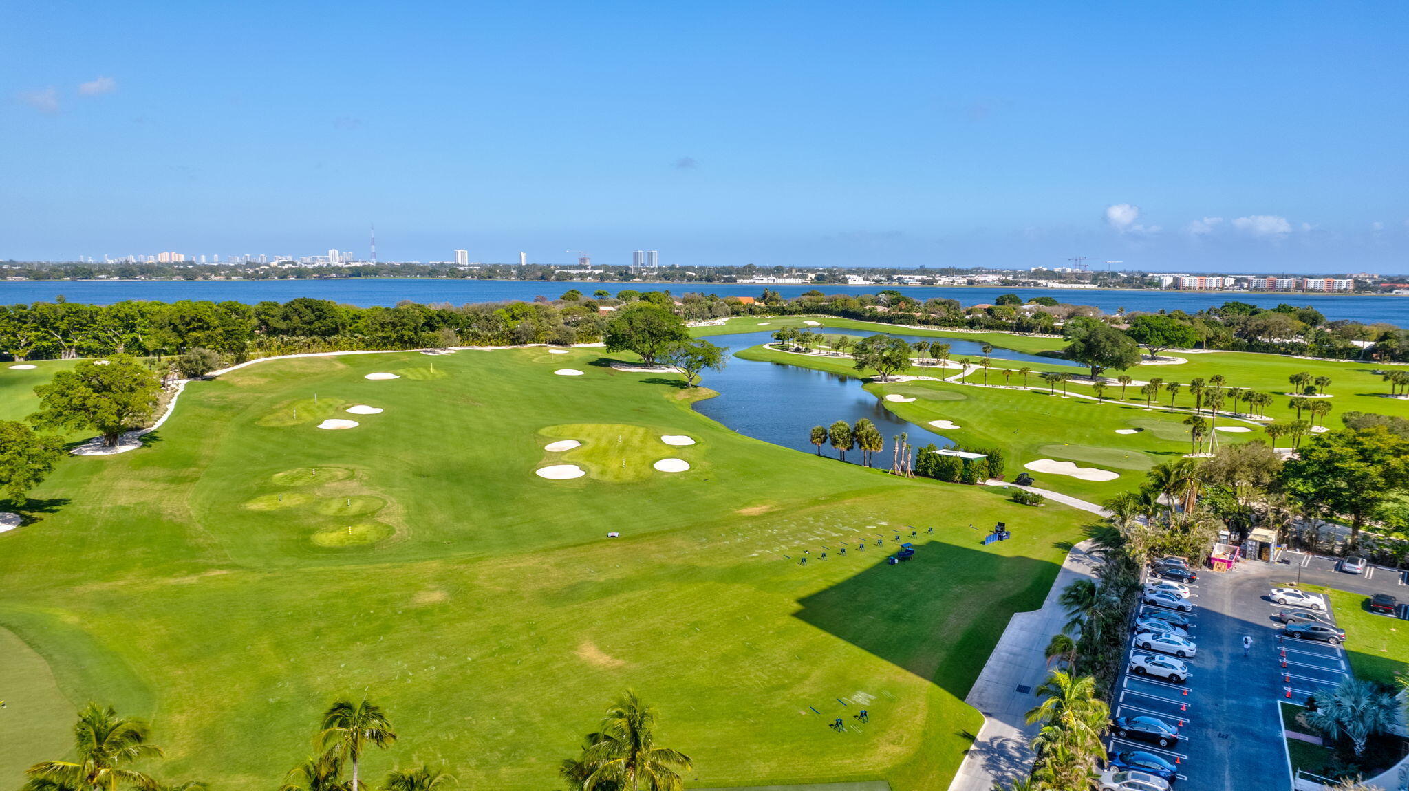 LANDS OF THE PRESIDENT CONDO 2 , - Residential Lease