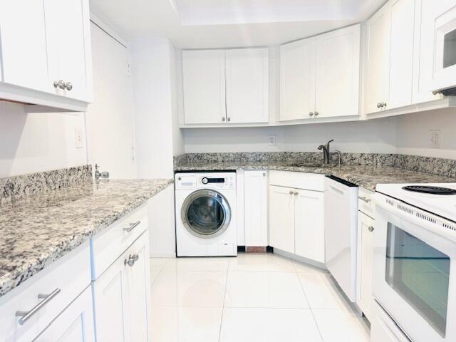 LANDS OF THE PRESIDENT CONDO 2 , - Residential Lease