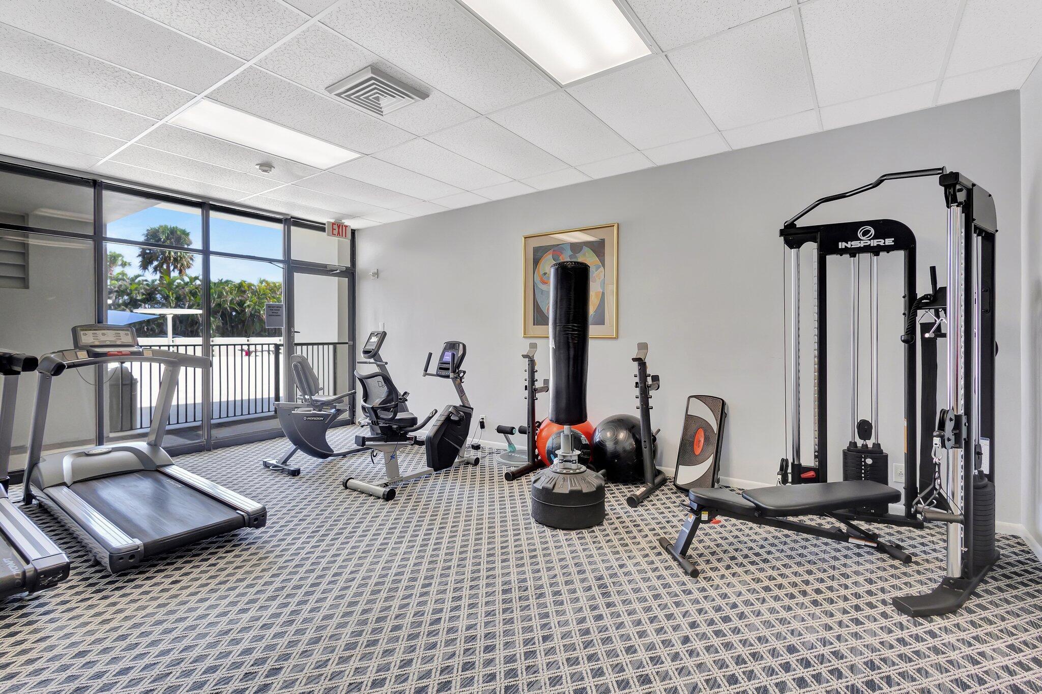 LANDS OF THE PRESIDENT CONDO 2 , - Residential Lease