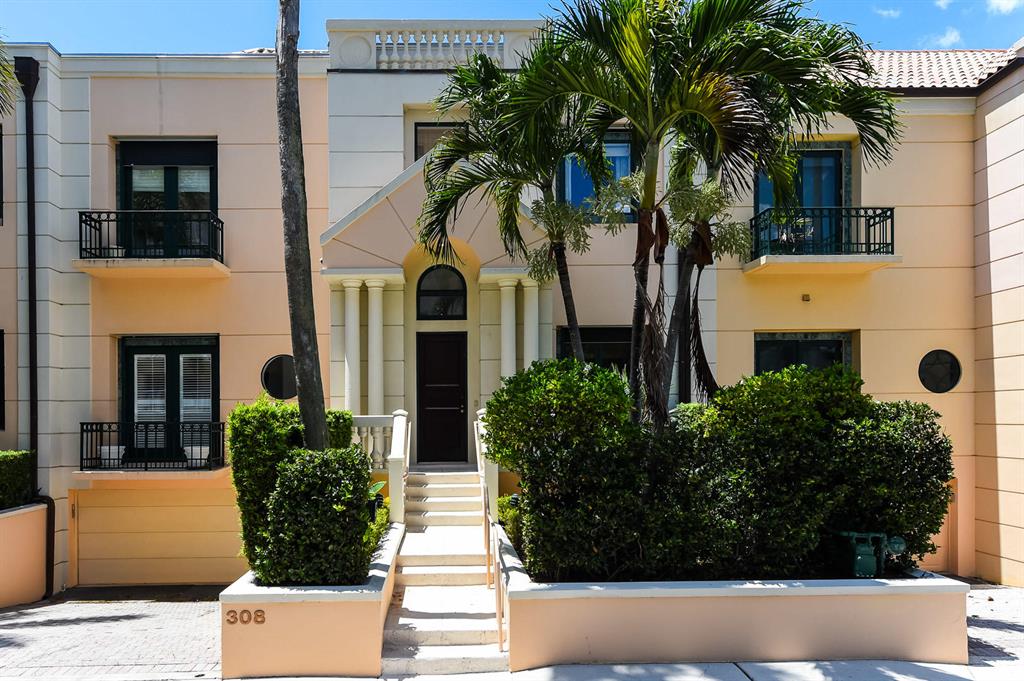 VILLA PLATI TOWNHOMES - Residential