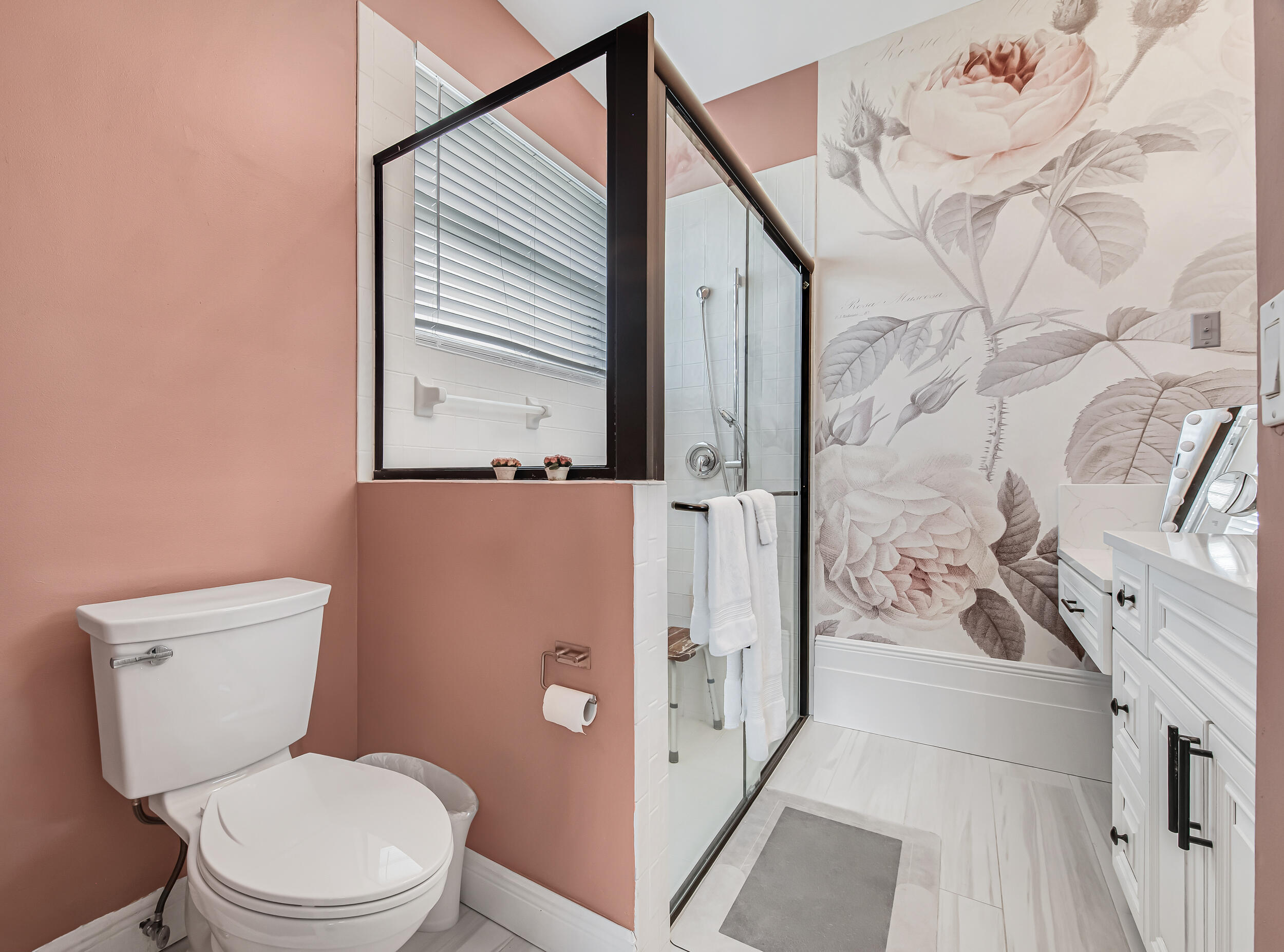 PALM ISLES WEST - Residential