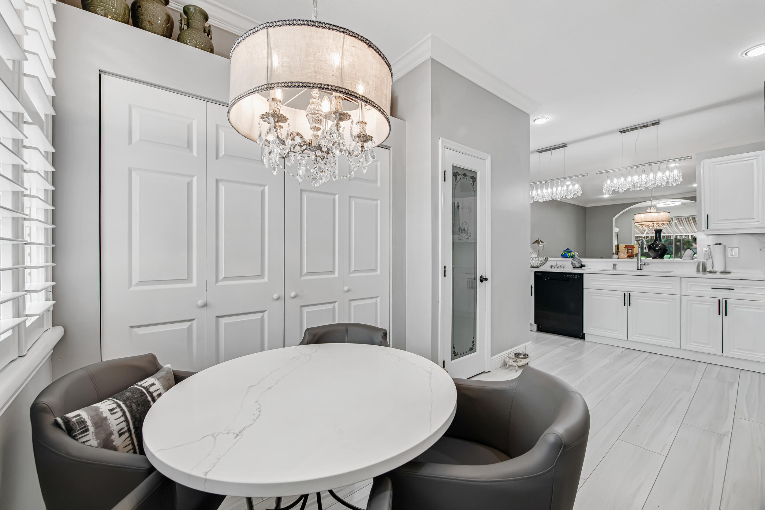 PALM ISLES WEST - Residential