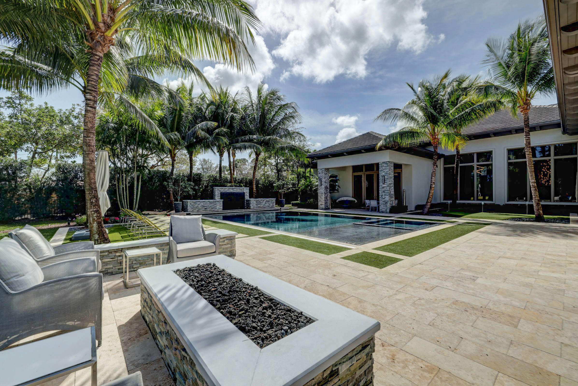 OLD PALM 3 - Residential