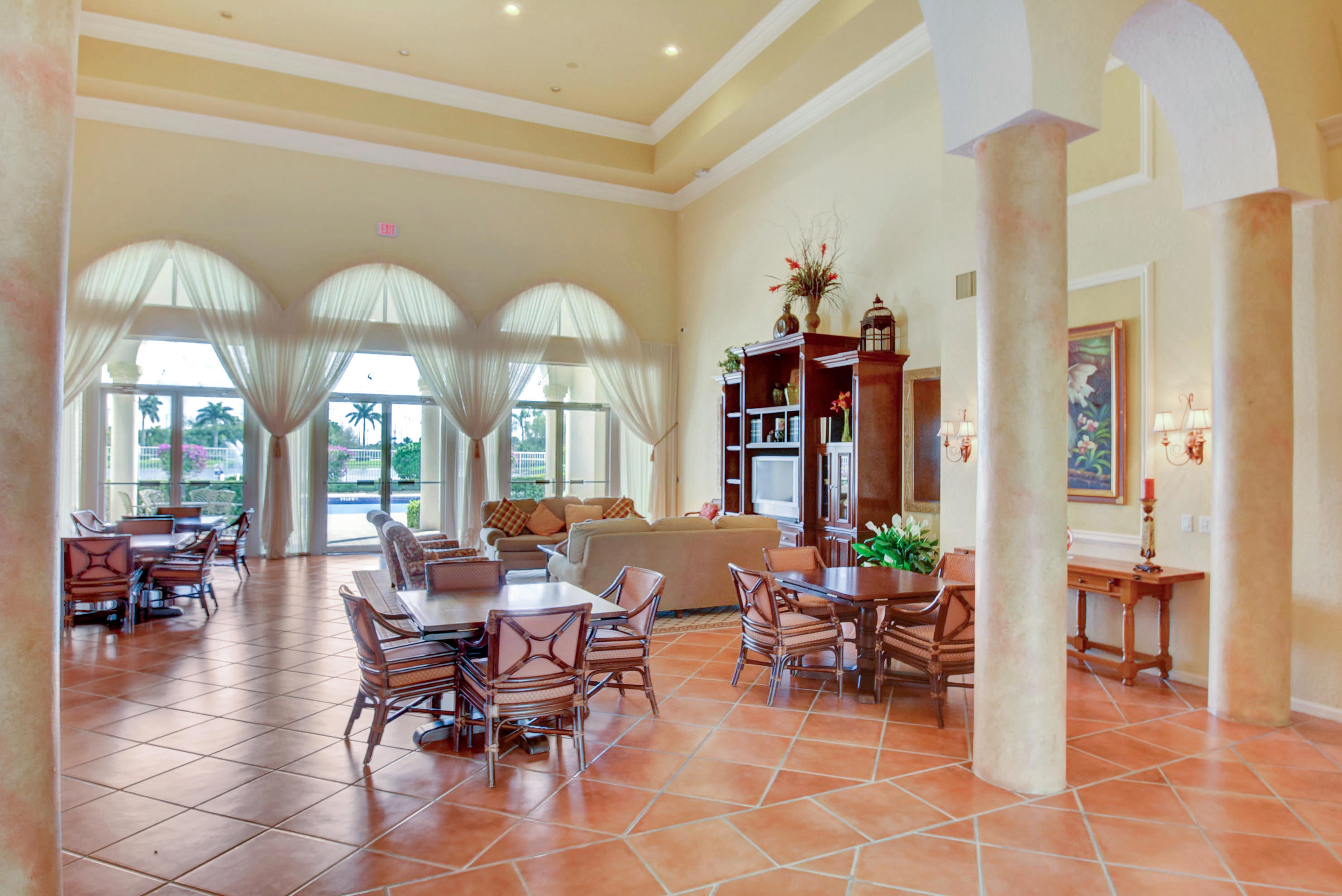 THE SHORES - Residential Lease