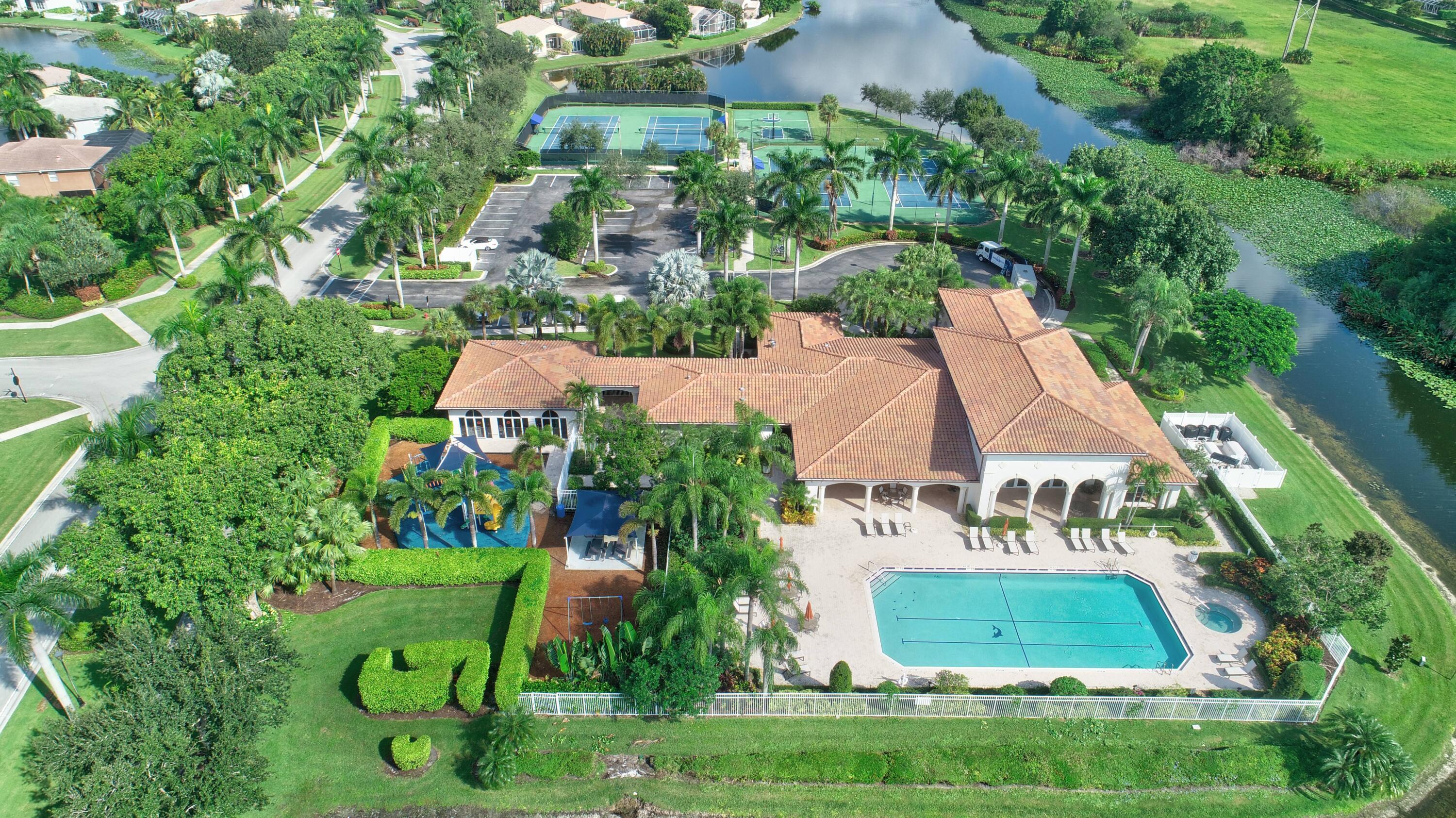 THE SHORES - Residential Lease
