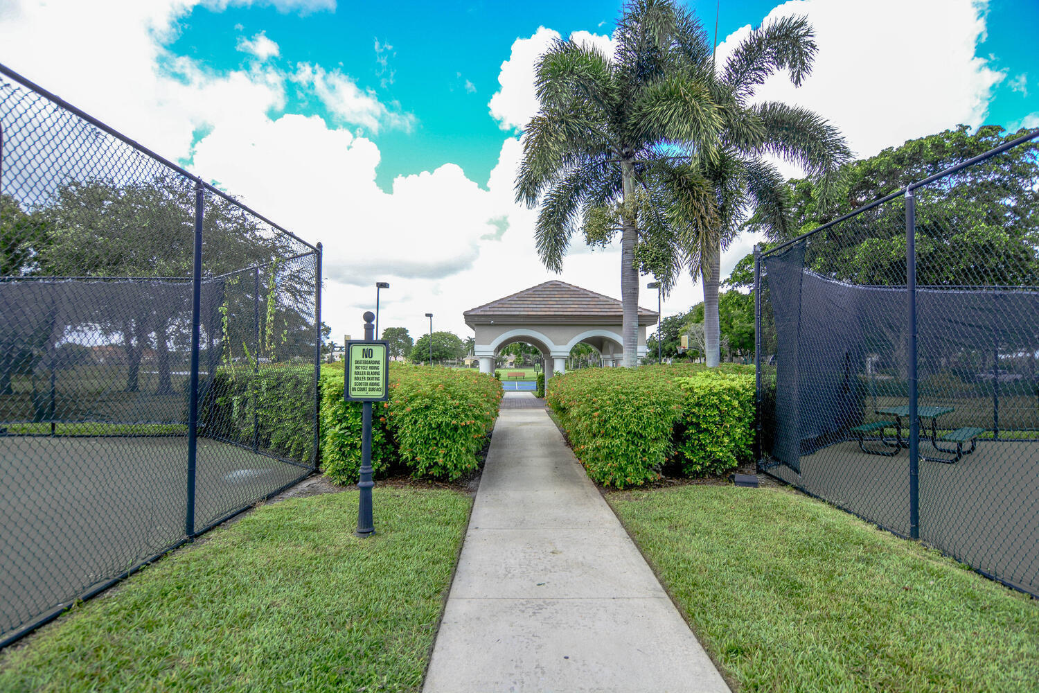 ISLES AT WELLINGTON 6 - Residential