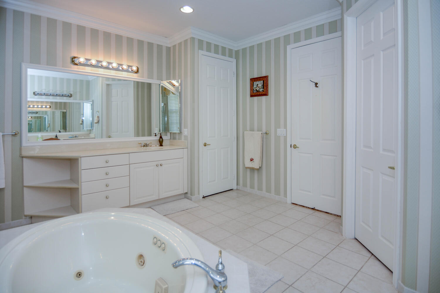 ISLES AT WELLINGTON 6 - Residential