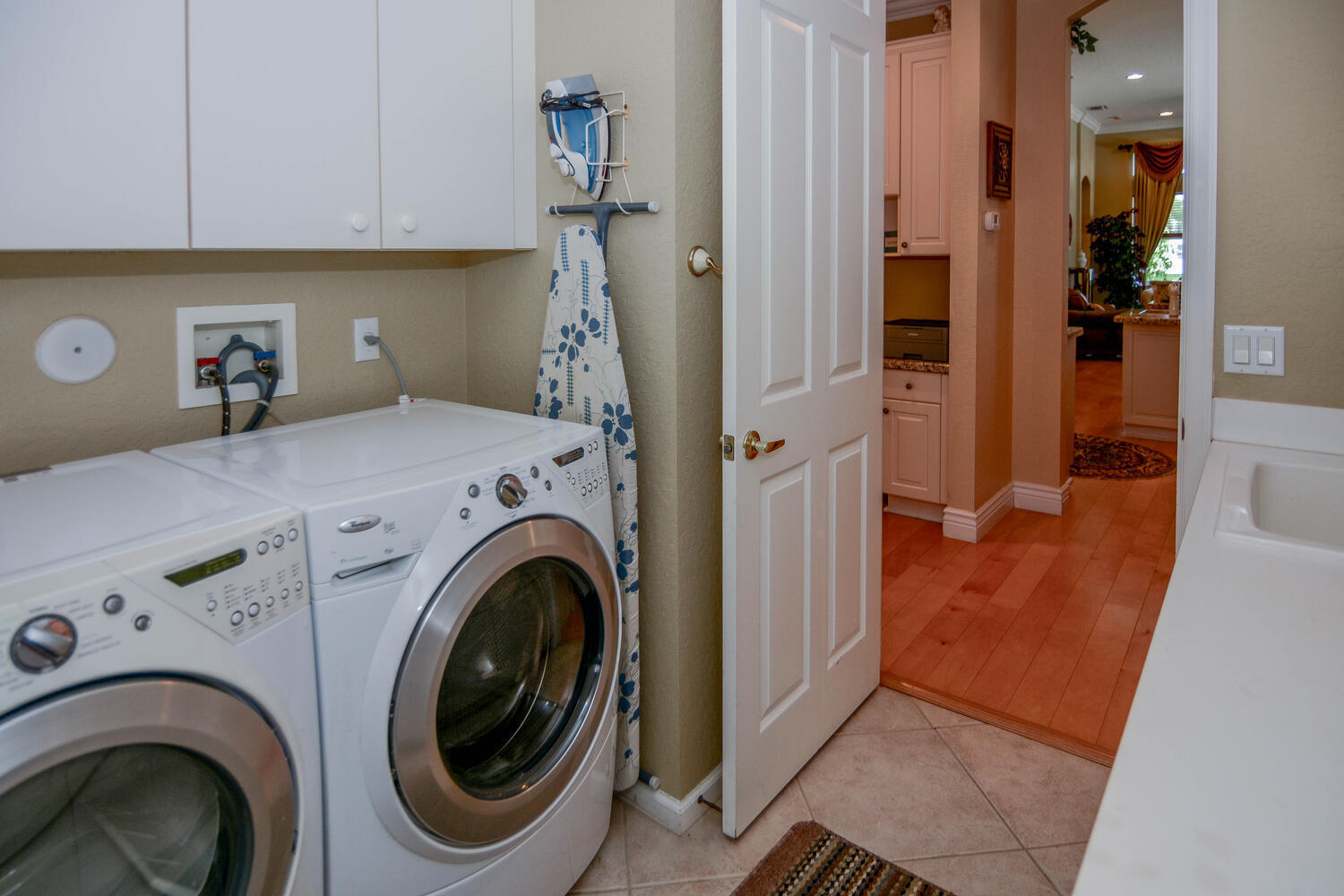 ISLES AT WELLINGTON 6 - Residential