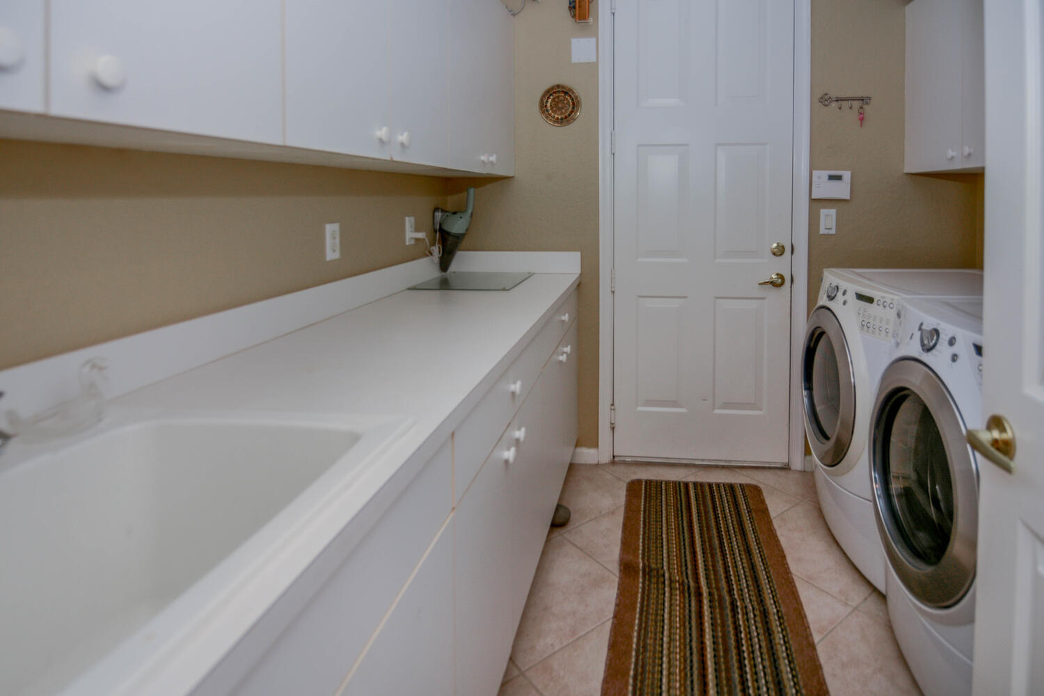 ISLES AT WELLINGTON 6 - Residential