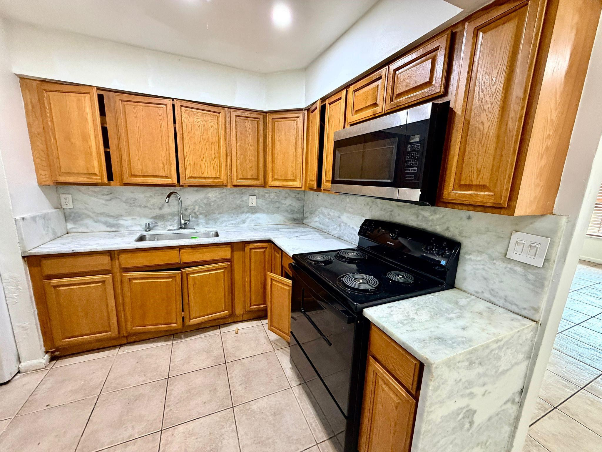 Cannon Point First Add 78 - Residential Lease