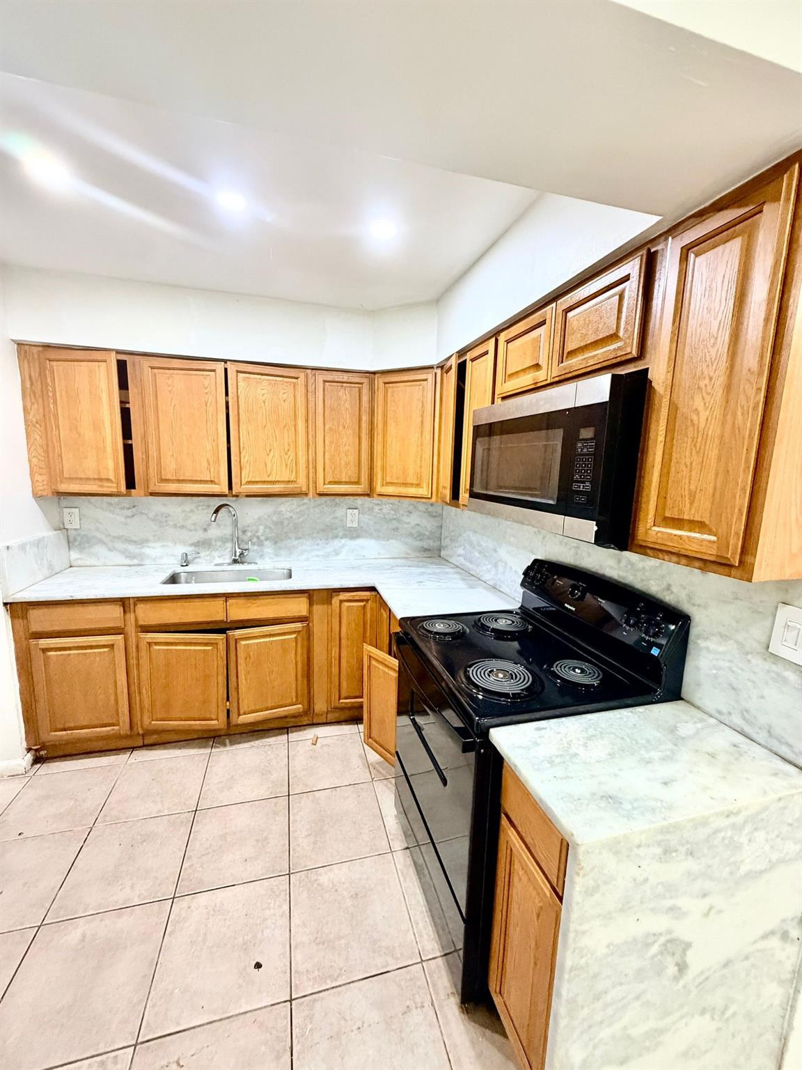 Cannon Point First Add 78 - Residential Lease